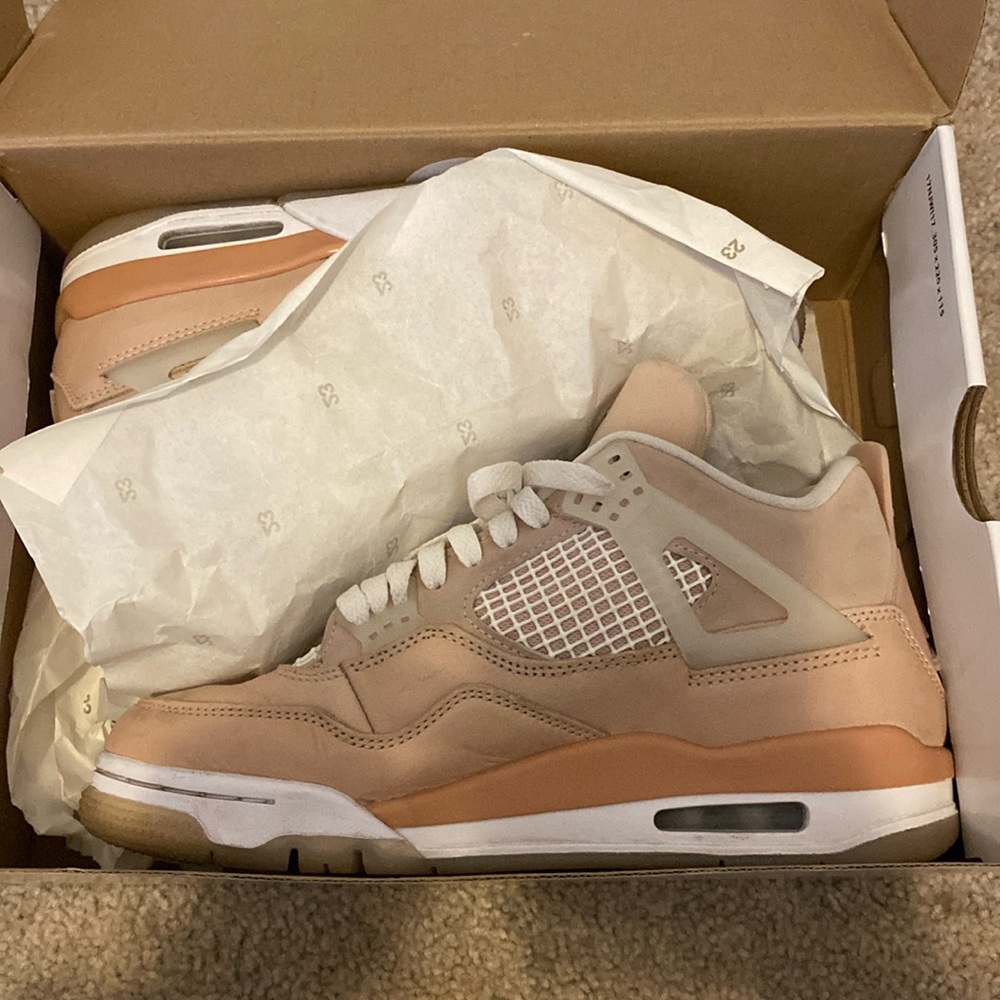 Nike Air Jordan 4 Retro Like New